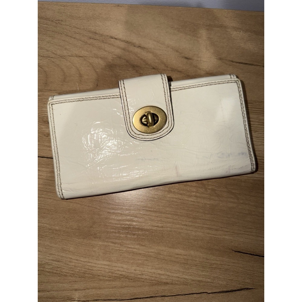 Vintage Coach Turnlock Slim Envelope Wallet‎ Patent Leather Ivory NOS READ Y